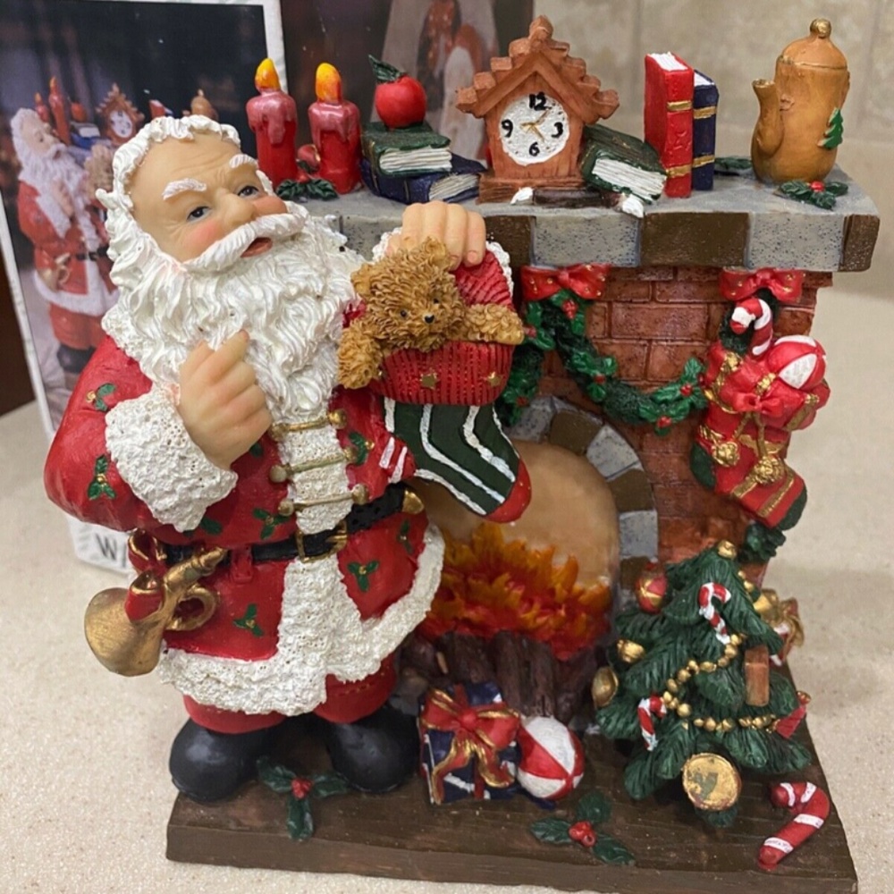 Vintage Traditions 8.5" Santa Fireplace Wangs Christmas Figurine Tree Stocking